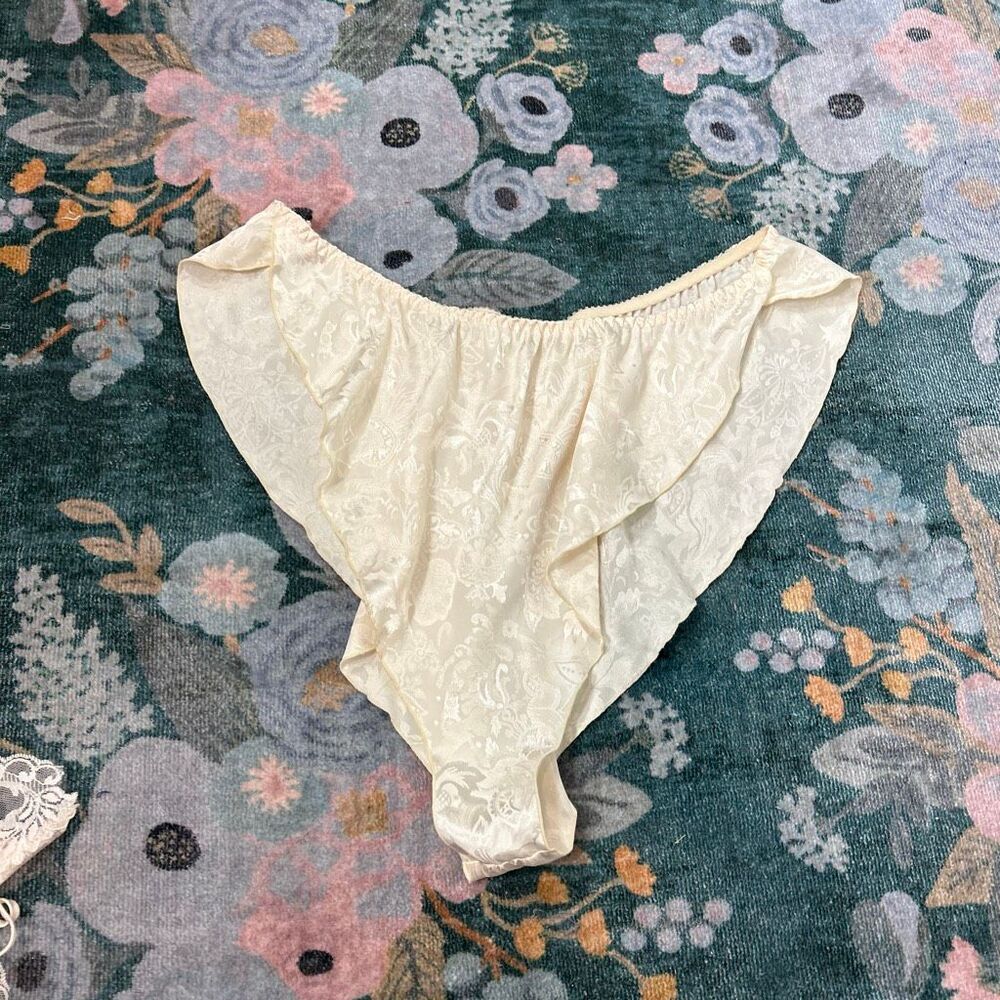 Victoria's Secret Gold Label Lingerie Pajama Set Womens Medium Cream Floral 2 Pc - Picture 3 of 16